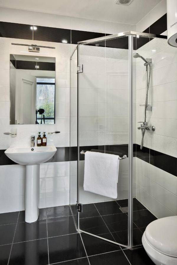 Modern Apartment In Dilijan With Great View ภายนอก รูปภาพ